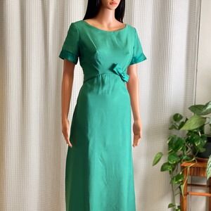Vintage 60s Emerald Green Maxi Dress Short Sleeve Bow Detail Formal Gown Size S